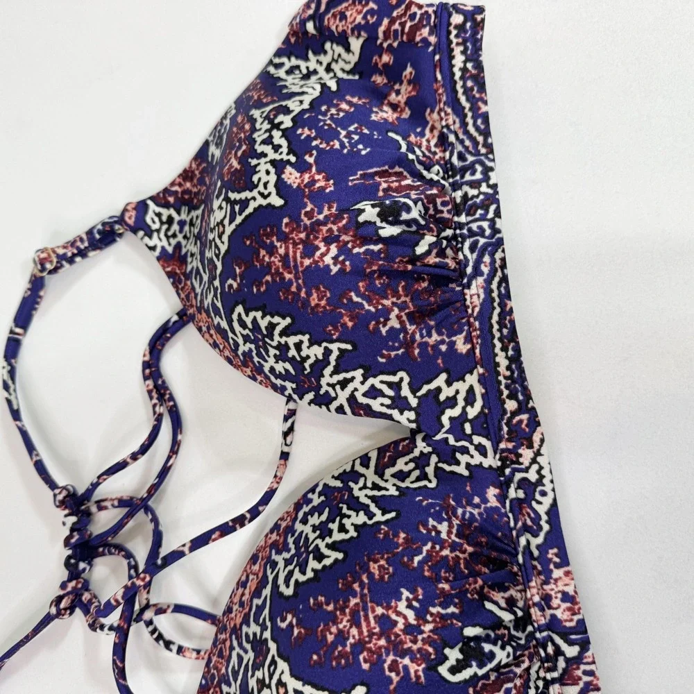 Athleta Bikini Top Womens Medium Purple Blue Strappy Back Padded Print Swimwear - Picture 2 of 8